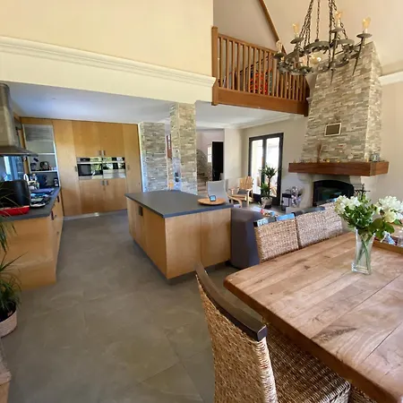 La Maison Normande * Rots